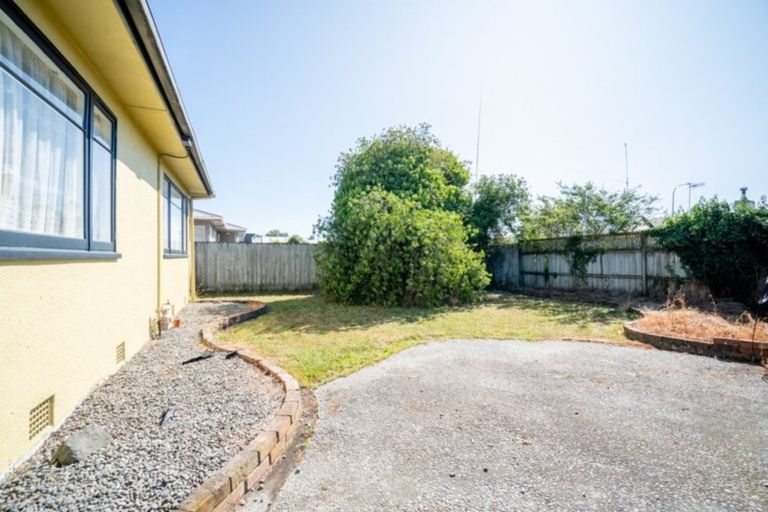 Photo of property in 954 Tremaine Avenue, Roslyn, Palmerston North, 4414