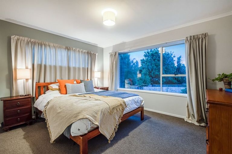 Photo of property in 2/193 Lake Road, Belmont, Auckland, 0622