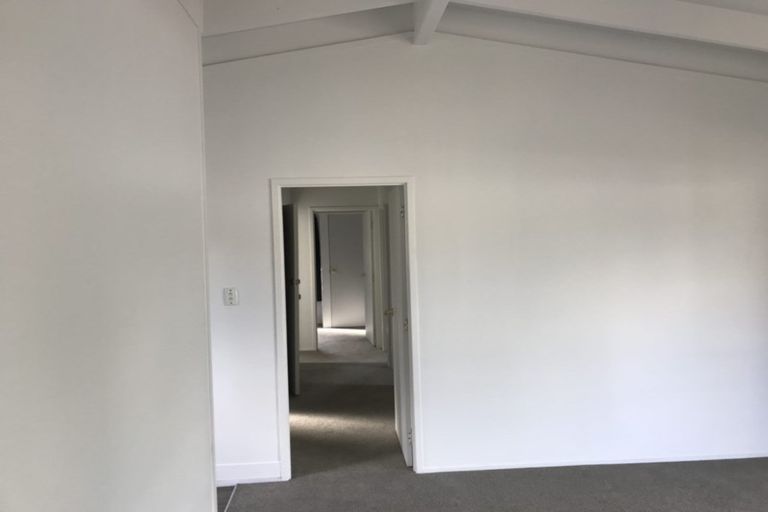 Photo of property in 11 Pompallier Place, Otangarei, Whangarei, 0112