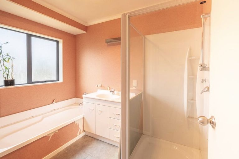 Photo of property in 161 Ruapehu Drive, Fitzherbert, Palmerston North, 4410