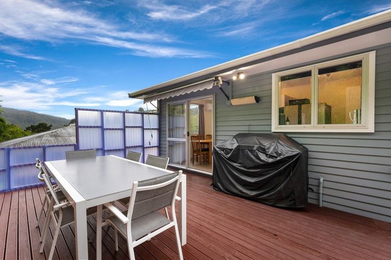 Photo of property in 13 Harold Grove, Stokes Valley, Lower Hutt, 5019