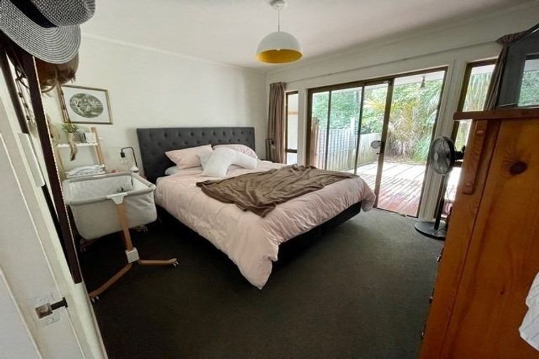 Photo of property in 3/17 Paris Place, Birkenhead, Auckland, 0626