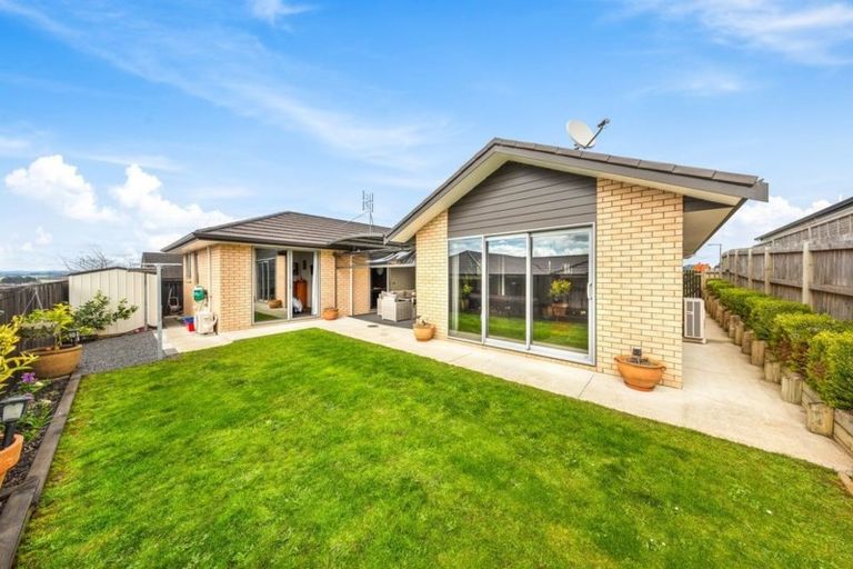 Photo of property in 86 Helenslee Road, Pokeno, 2402