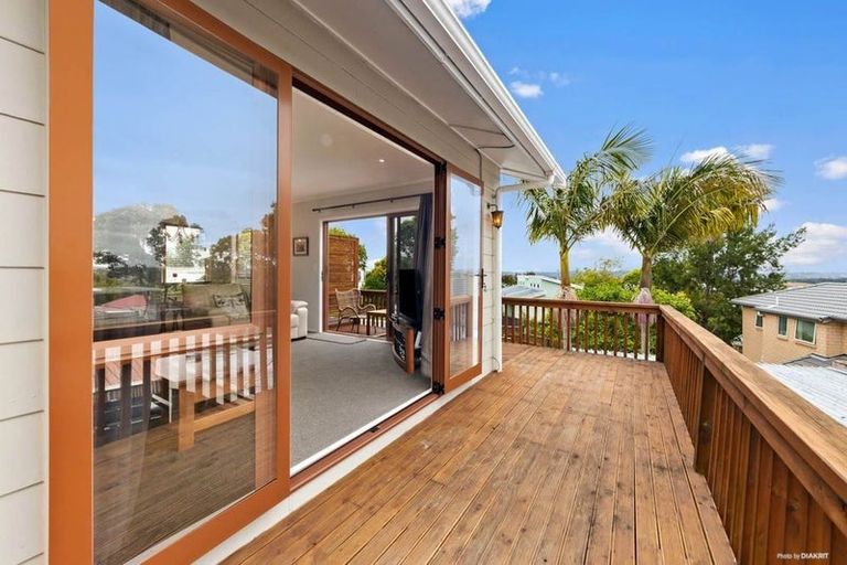 Photo of property in 20 Royal Road, Massey, Auckland, 0614