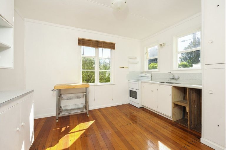 Photo of property in 29 State Avenue, Onehunga, Auckland, 1061