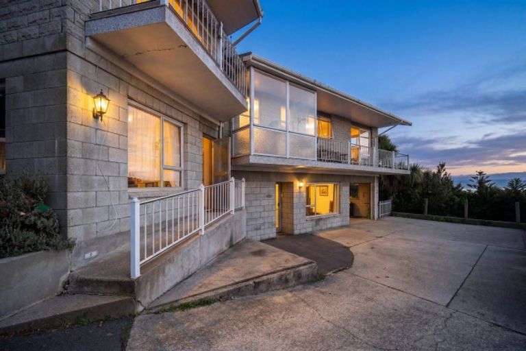 Photo of property in 108 Arapiki Road, Stoke, Nelson, 7011