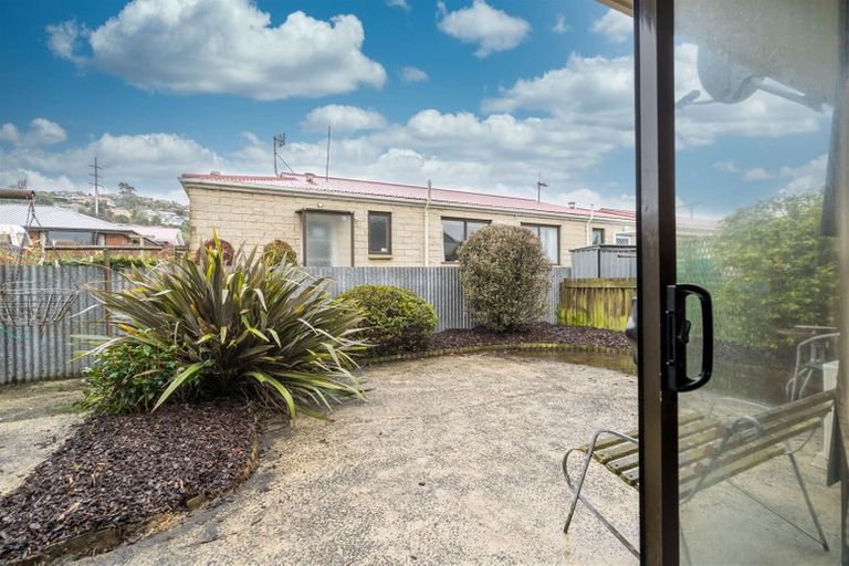 Photo of property in 43d Law Street, Caversham, Dunedin, 9012