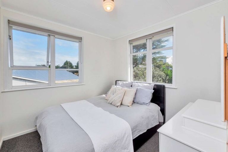 Photo of property in 44 Parry Road, Mount Wellington, Auckland, 1062