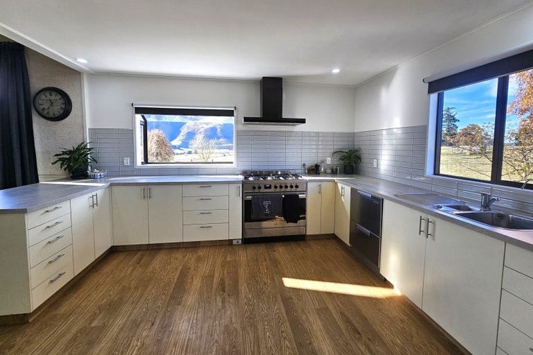 Photo of property in 4 Cemetery Road, Albury, 7984