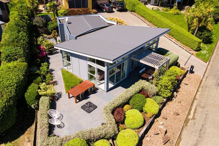 Photo of property in 7 Emerson Crescent, Diamond Harbour, Lyttelton, 8971