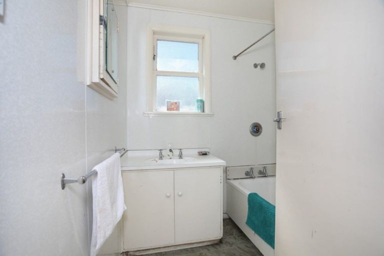 Photo of property in 11 Potaka Street, Marton, 4710