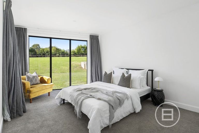 Photo of property in 90 Grace Hill Drive, Dairy Flat, Albany, 0792