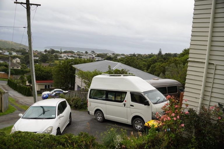 Photo of property in 50 Chaffey Crescent, Titahi Bay, Porirua, 5022