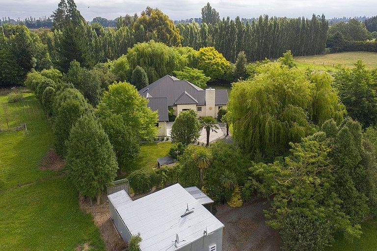 Photo of property in 208 Seafield Road, Elgin, Ashburton, 7772