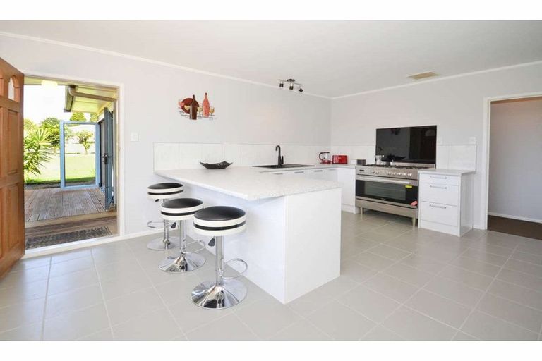 Photo of property in 74d Riddell Road, Kerikeri, 0230
