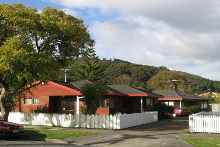 Photo of property in 9 Cooper Street, Taita, Lower Hutt, 5011