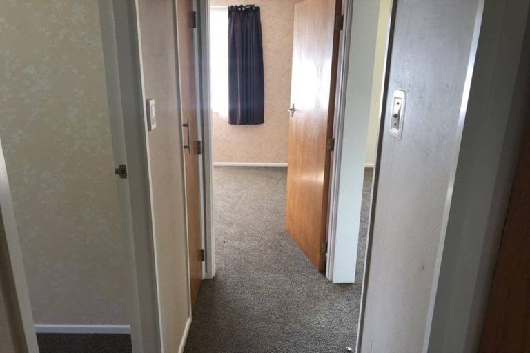 Photo of property in 19a Willis Grove, Wainuiomata, Lower Hutt, 5014