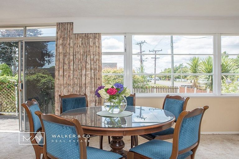 Photo of property in 6 York Avenue, Heretaunga, Upper Hutt, 5018