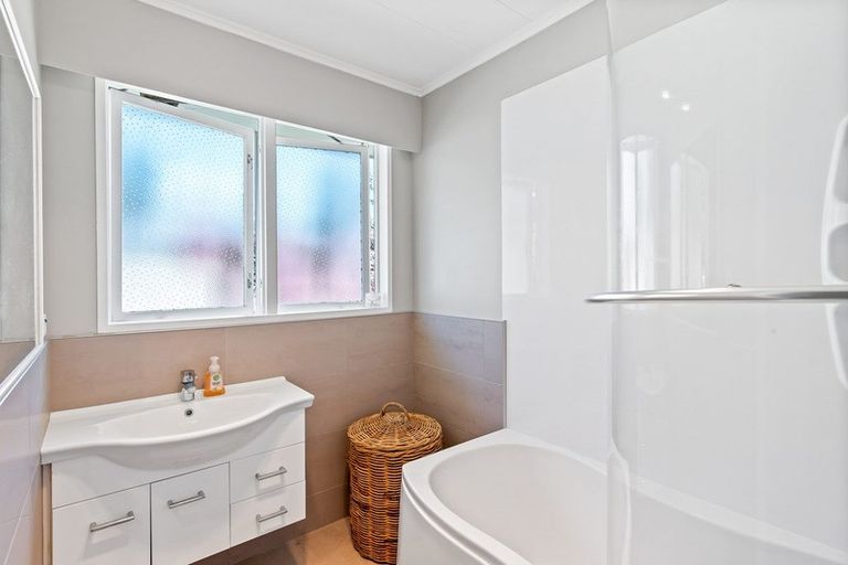 Photo of property in 50 Sylvan Avenue, Waikanae, 5036