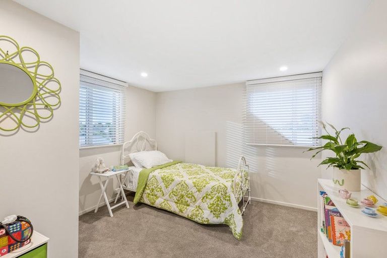 Photo of property in 23 Pahau Place, Cracroft, Christchurch, 8025