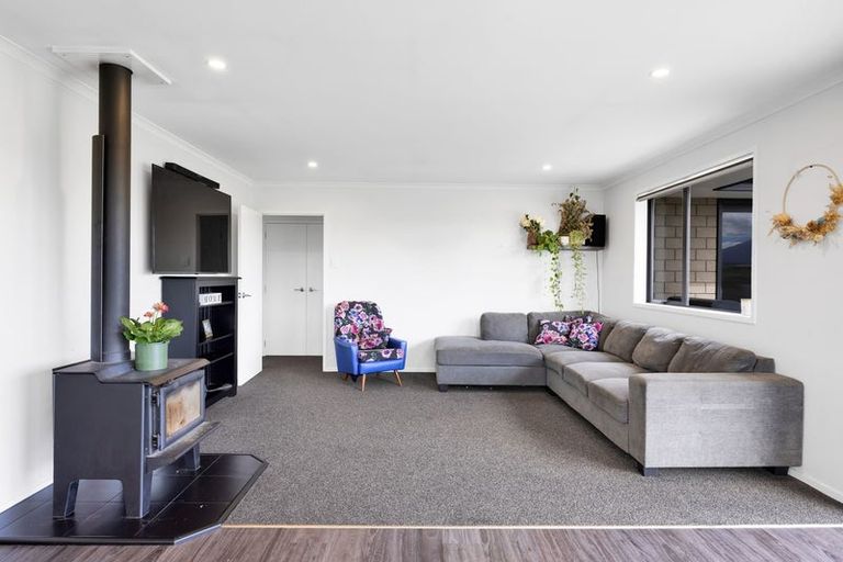 Photo of property in 657 Eltham Road, Mangatoki, Stratford, 4391