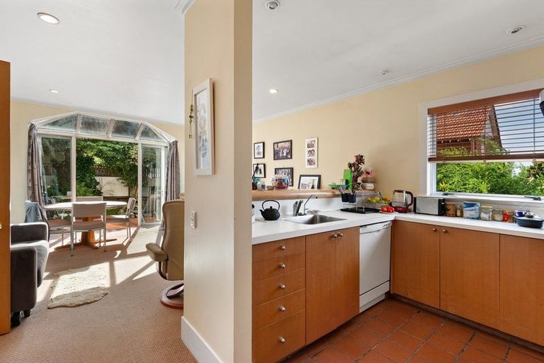 Photo of property in 18 Fifield Street, Roslyn, Dunedin, 9010