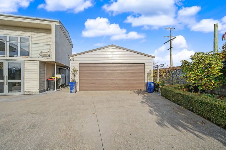 Photo of property in 27 Palmer Street, Grasmere, Invercargill, 9810