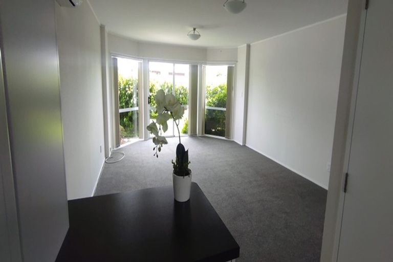 Photo of property in 96d Lakeside Drive, Orewa, 0931