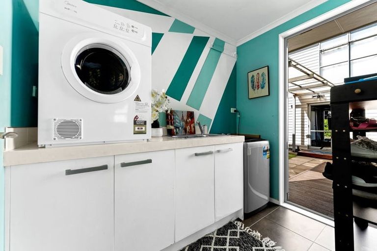 Photo of property in 41 Bruce Pulman Drive, Takanini, 2112