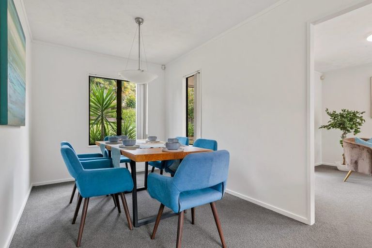 Photo of property in 45 Vintage Drive, Henderson, Auckland, 0612