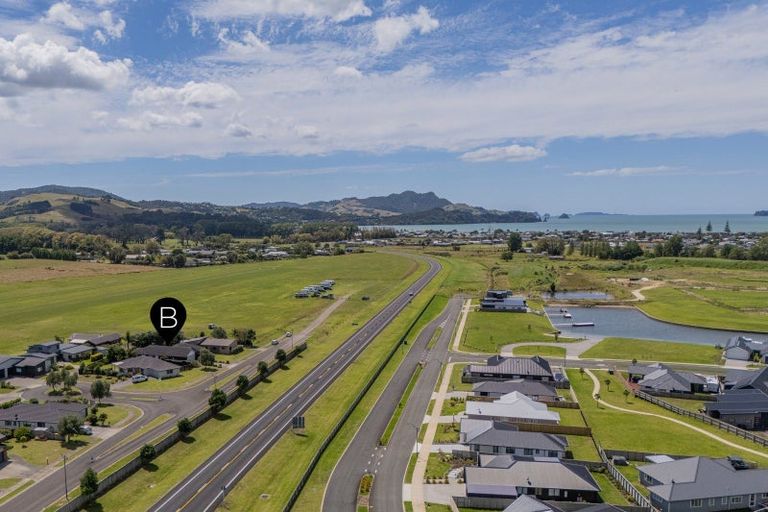 Photo of property in 21 Debenham Drive, Whitianga, 3510