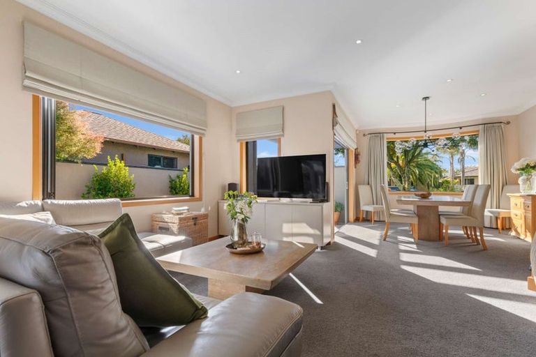 Photo of property in 114 Tuihana Drive, Papamoa Beach, Papamoa, 3118