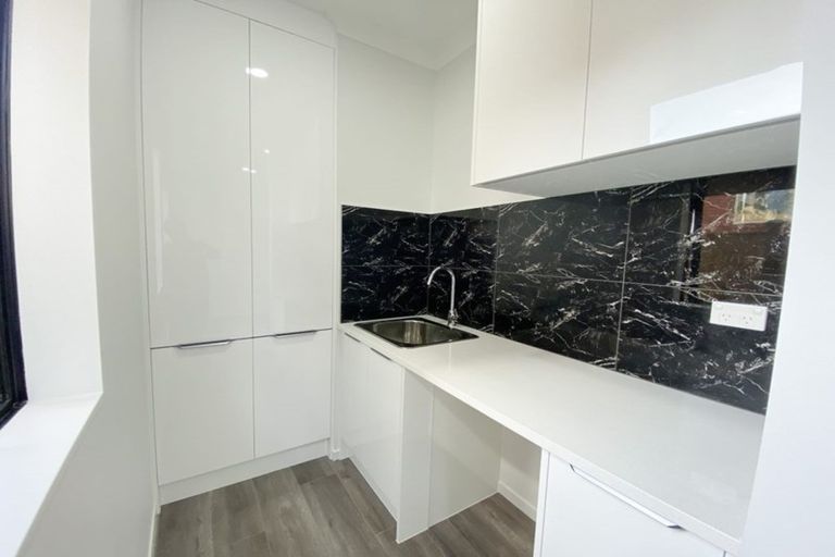 Photo of property in 42 Hangahai Road, Flat Bush, Auckland, 2019