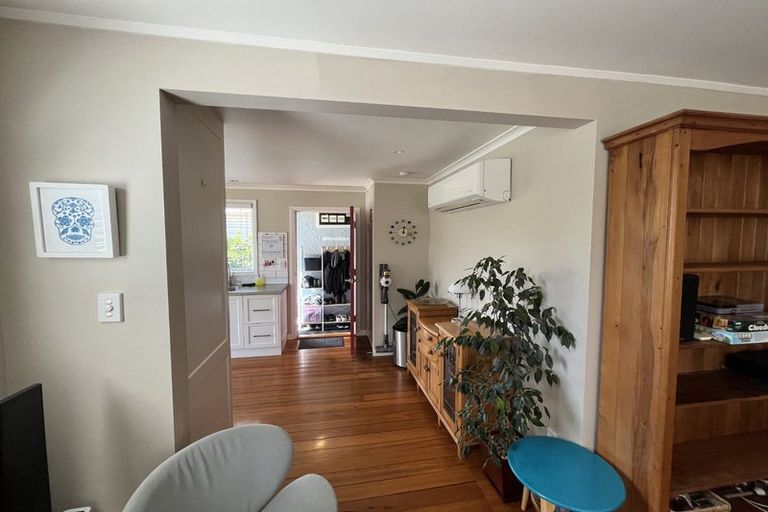 Photo of property in 93 Parkers Road, Tahunanui, Nelson, 7011