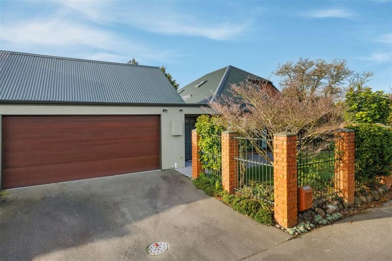 Photo of property in 2 Royal Elm Lane, Bryndwr, Christchurch, 8053