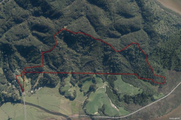 Photo of property in 412a Paihia Road, Kawakawa, Russell, 0272