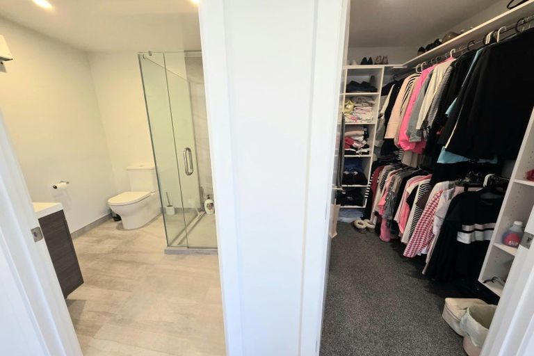 Photo of property in 15 Royal Oak Crescent, Holmes Hill, Oamaru, 9401