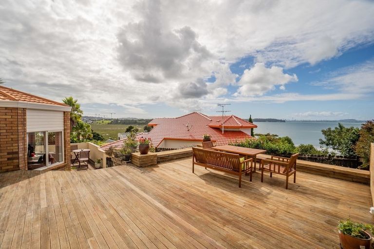 Photo of property in 29 Ferntree Terrace, West Harbour, Auckland, 0618