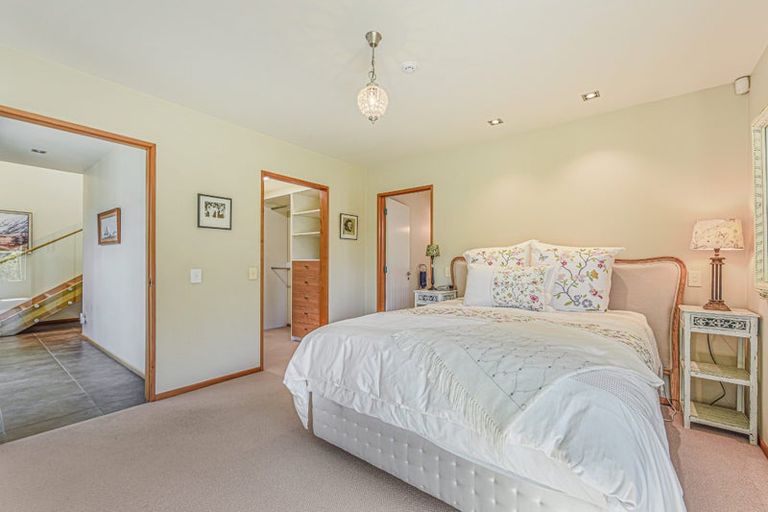 Photo of property in 16 Aratia Way, Richmond, 7020