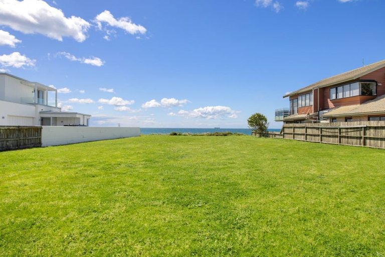 Photo of property in 451 Oceanbeach Road, Mount Maunganui, 3116