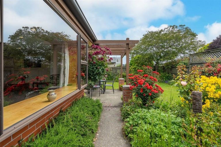 Photo of property in 76 Windsor Street, Windsor, Invercargill, 9810