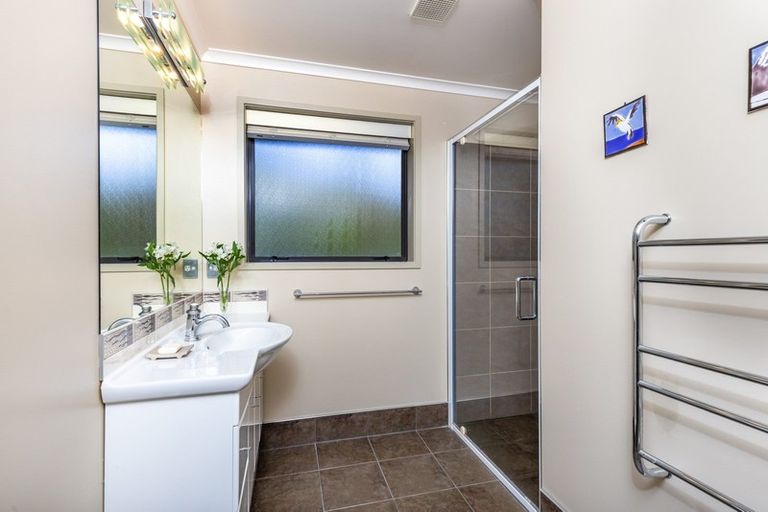 Photo of property in 172 Hill View Drive, Acacia Bay, Taupo, 3385