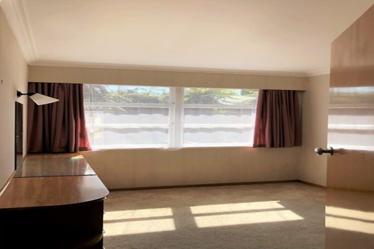 Photo of property in 257 Cambridge Street, Levin, 5510