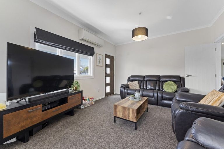 Photo of property in 22 Summerhays Street, Terrace End, Palmerston North, 4410