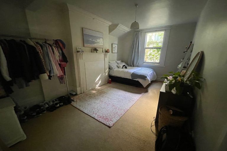 Photo of property in 13 Tinakori Road, Thorndon, Wellington, 6011