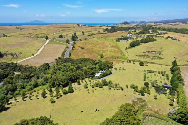 Photo of property in 287 Mclean Road, Waipu, 0582