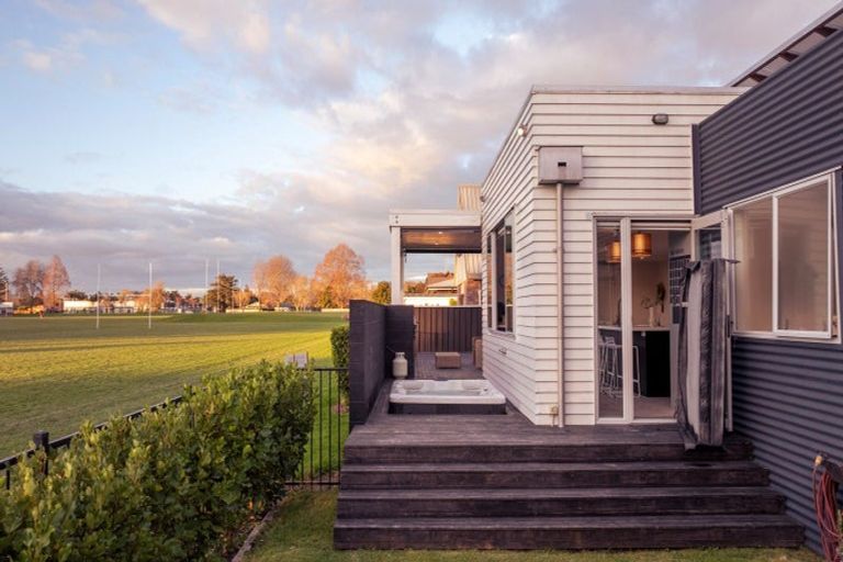 Photo of property in 21 Kelvin Place, Hamilton East, Hamilton, 3216