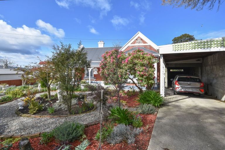 Photo of property in 7 Easther Crescent, Kew, Dunedin, 9012