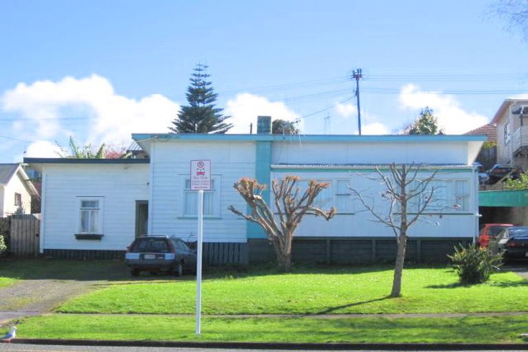 Photo of property in 8a Wilkinson Avenue, Te Kamo, Whangarei, 0112