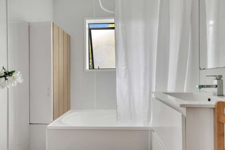 Photo of property in 7 Kane Road, Papamoa Beach, Papamoa, 3118